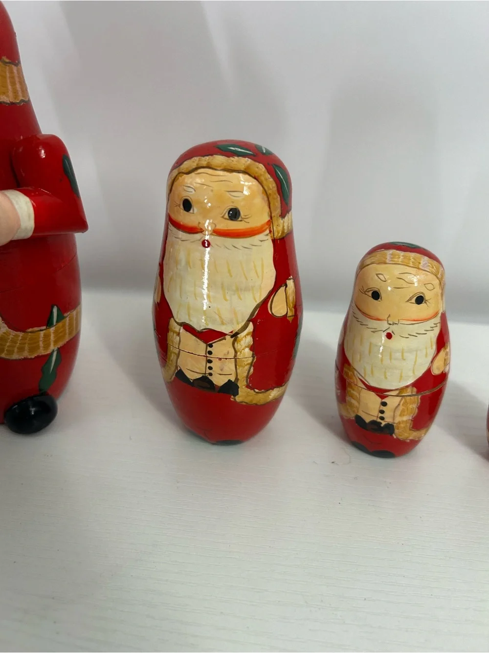 Vintage 5 Piece Russian Nesting Matryoshka Doll Santa Claus Hand Carved Painted
